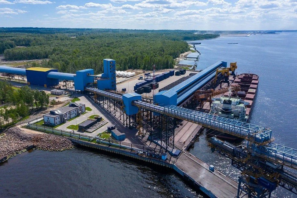 Конвейерные галереи портового терминала